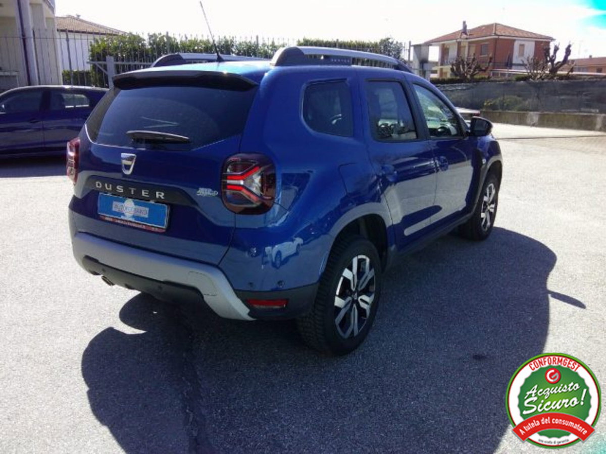 Dacia Duster 1.0 TCe 100 CV ECO-G 4x2 Prestige (5)