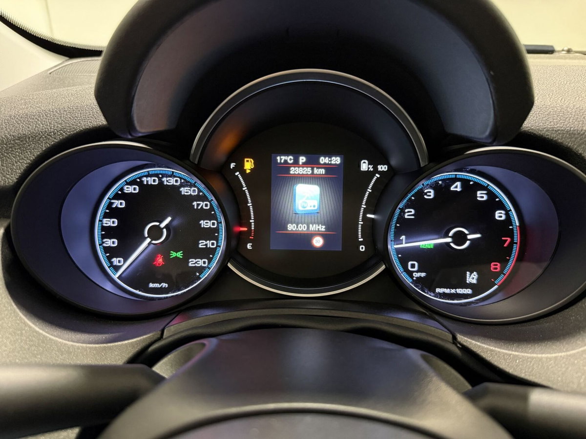 Fiat 500X 1.5 t4 hybrid Sport 130cv dct (4)
