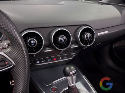 Audi TT Cabrio 45 TFSI (11)