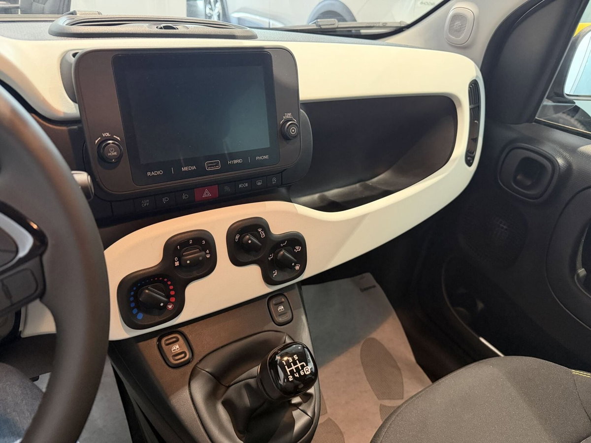 Fiat Panda Cross Cross 1.0 FireFly S&S Hybrid (8)
