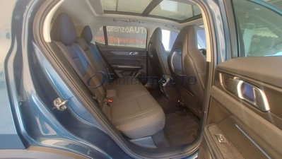 Lynk & Co 01 01 1.5 td phev (13)