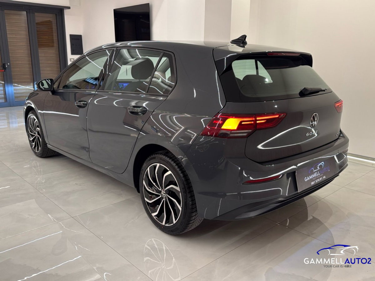Volkswagen Golf 1.0 TSI EVO Life (9)