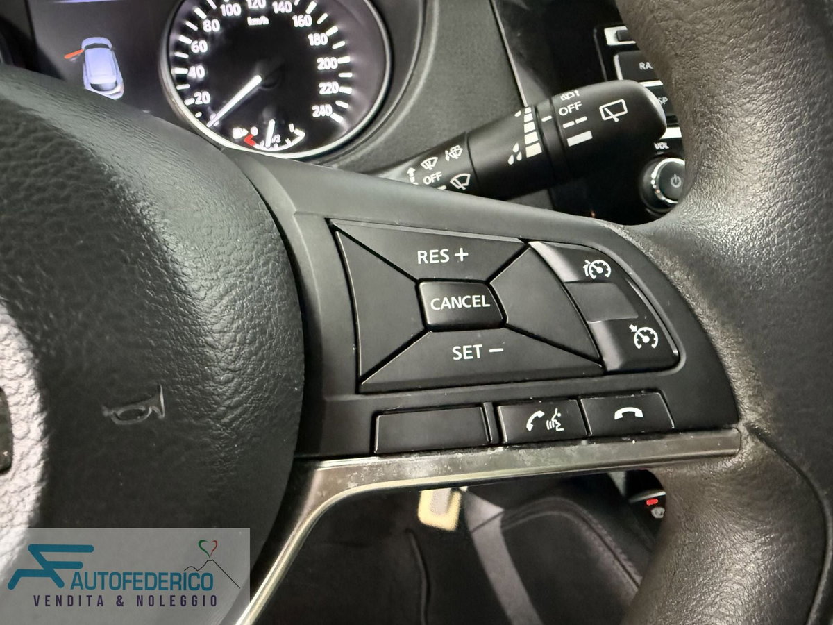 Nissan Qashqai 1.5 dCi 115 CV Tekna (12)