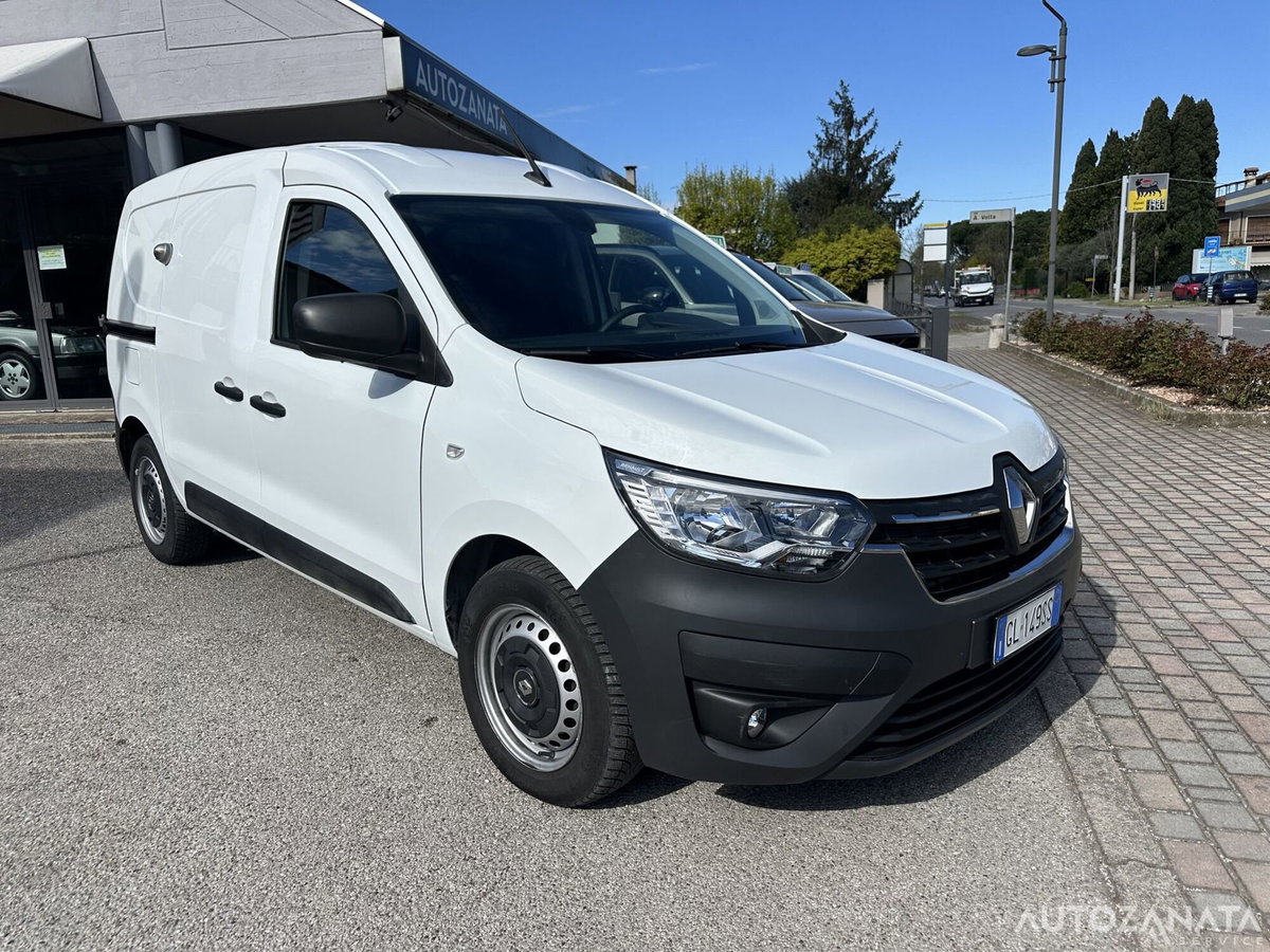 Renault Express van 1.5 Blue dci 95cv (2)