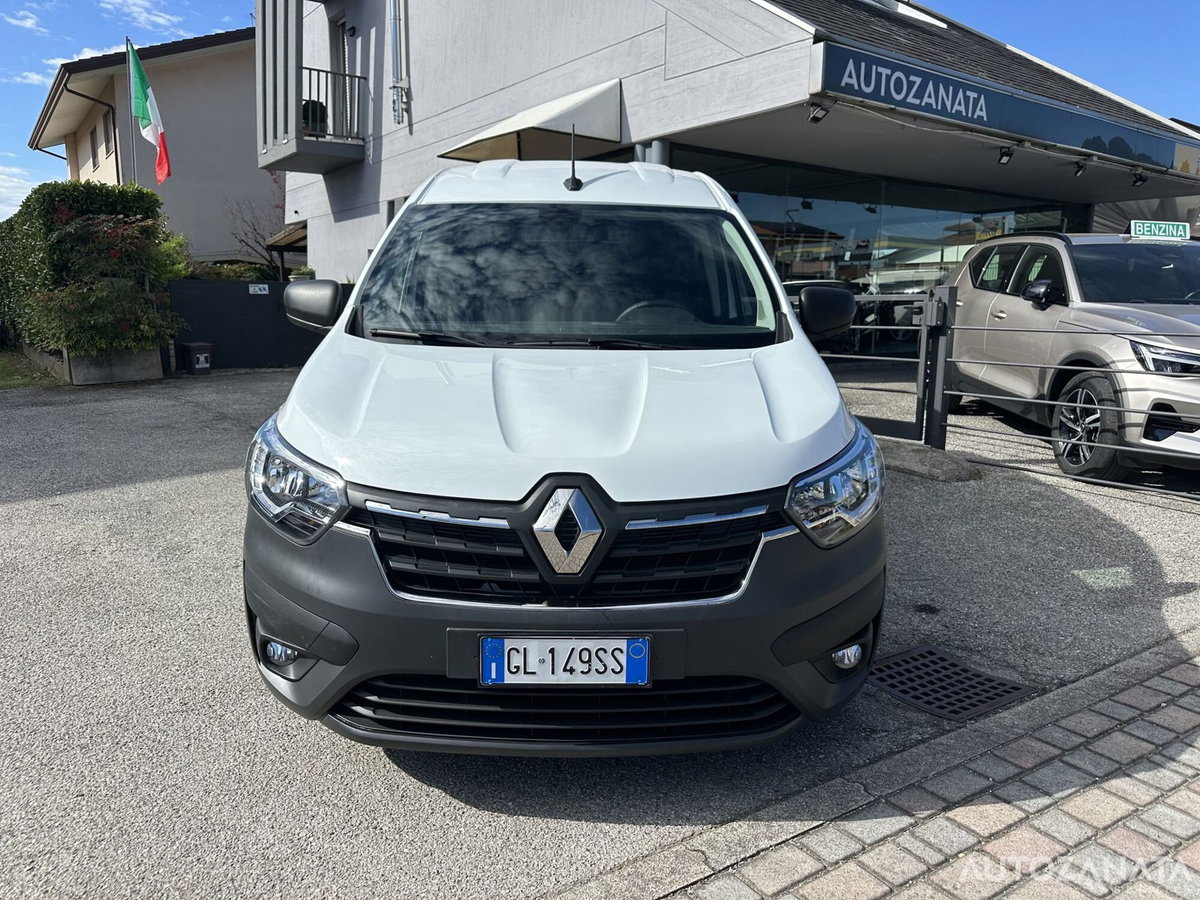 Renault Express van 1.5 Blue dci 95cv (3)