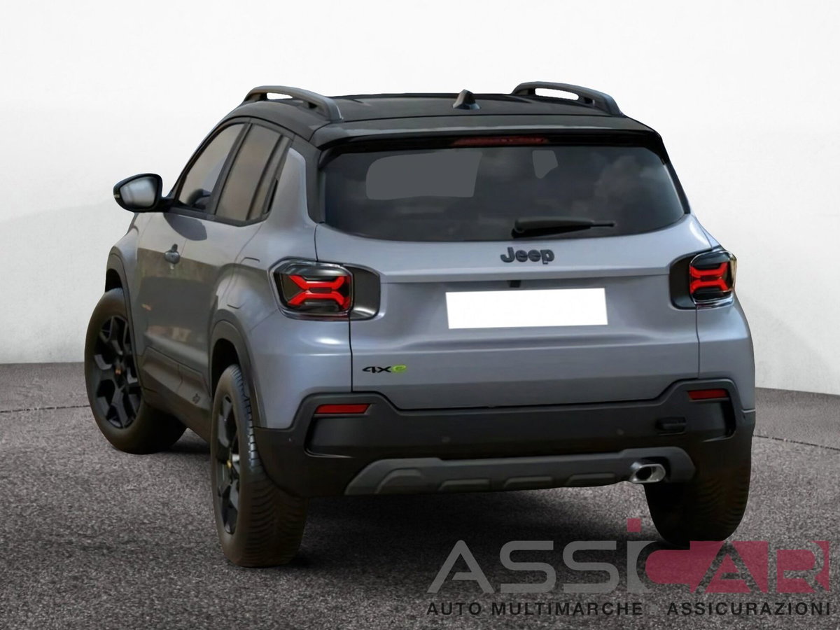 Jeep Avenger 1.2 turbo e-hybrid mhev The North Face 4xe 145cv edct6 (2)