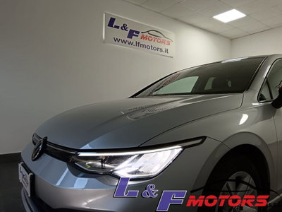 Volkswagen Golf 2.0 TDI 150 CV DSG SCR R-Line (9)