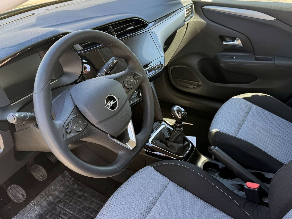 Opel Corsa 1.2 100 CV Edition (9)