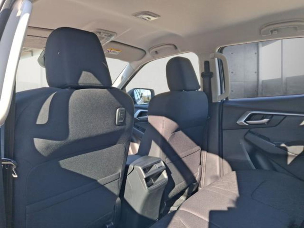 Isuzu D-Max Pick-up 1.9 crew N60 Nitro Sport 4x4 auto (12)