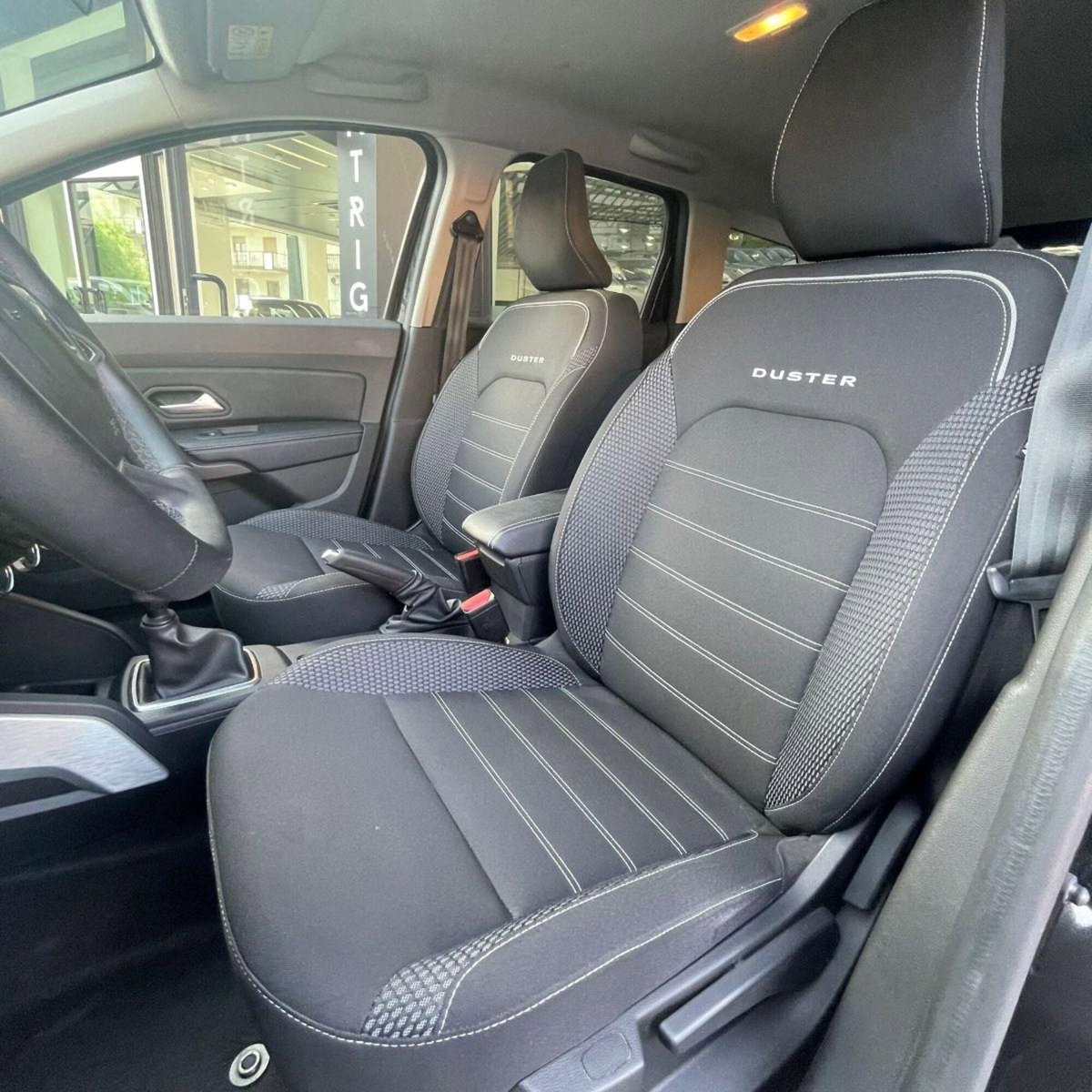Dacia Duster 1.0 TCe GPL 4x2 Prestige Up (5)