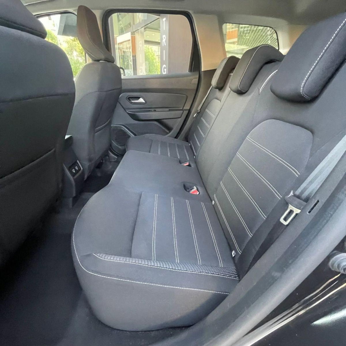 Dacia Duster 1.0 TCe GPL 4x2 Prestige Up (6)
