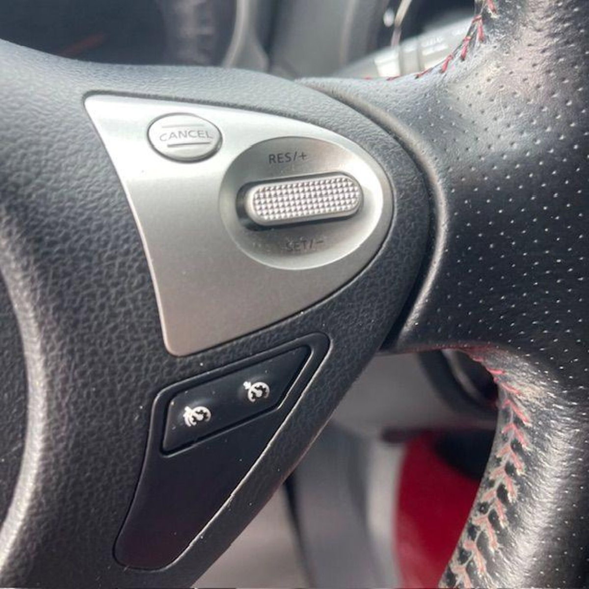 Nissan Juke 1.5 dCi Start&Stop N-Connecta (13)