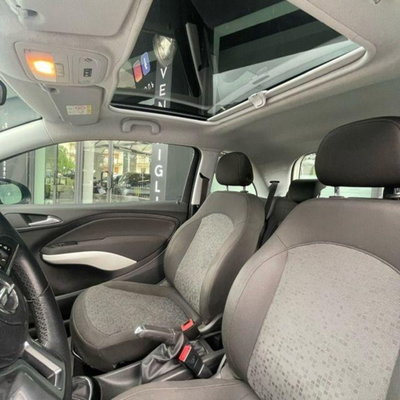 Opel Adam 1.2 70 CV Glam (6)
