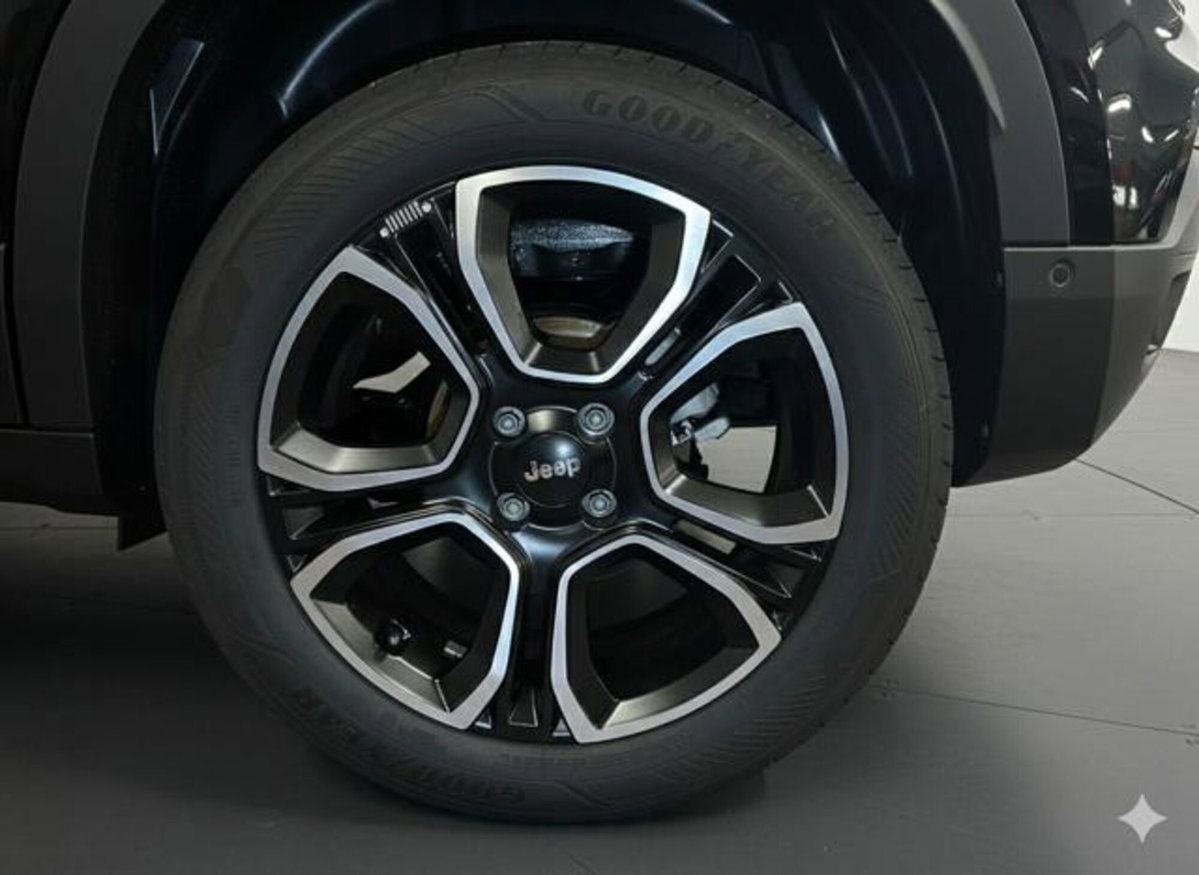 Jeep Avenger 1.2 turbo Summit fwd 100cv (7)
