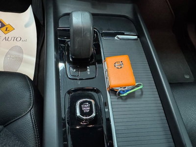 Volvo XC60 B4 automatico Plus Dark (14)