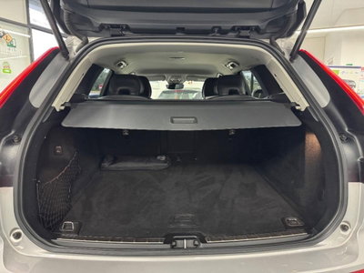 Volvo XC60 B4 automatico Plus Dark (19)