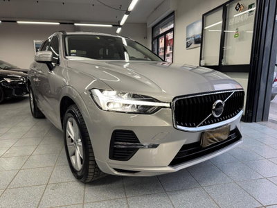 Volvo XC60 B4 automatico Plus Dark (3)