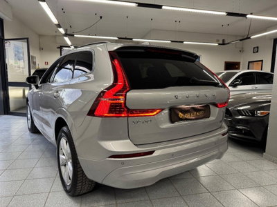 Volvo XC60 B4 automatico Plus Dark (6)