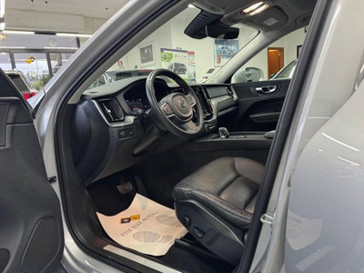 Volvo XC60 B4 automatico Plus Dark (8)