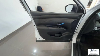 Hyundai Tucson 1.6 crdi 48V Business 2wd dct (20)