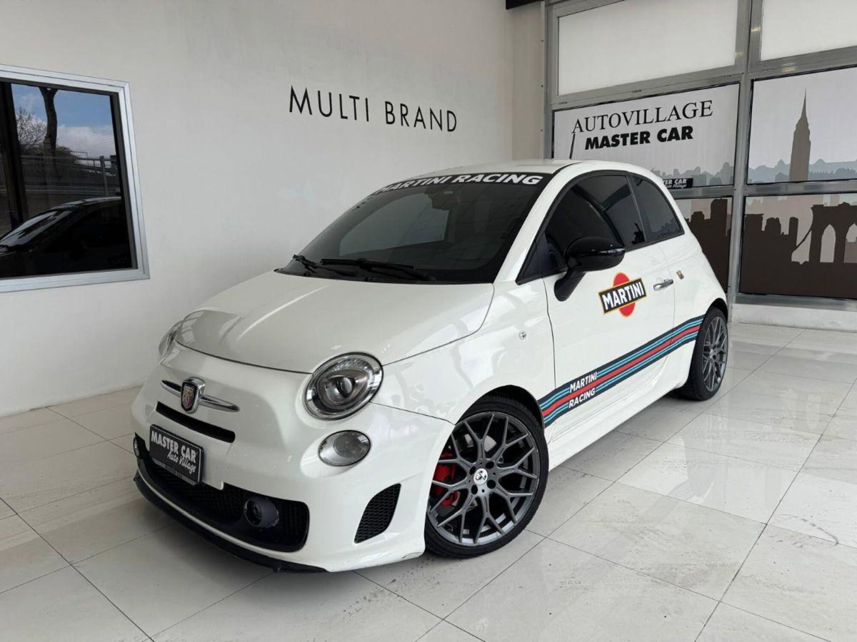Abarth 500 1.4 Turbo T-Jet Custom