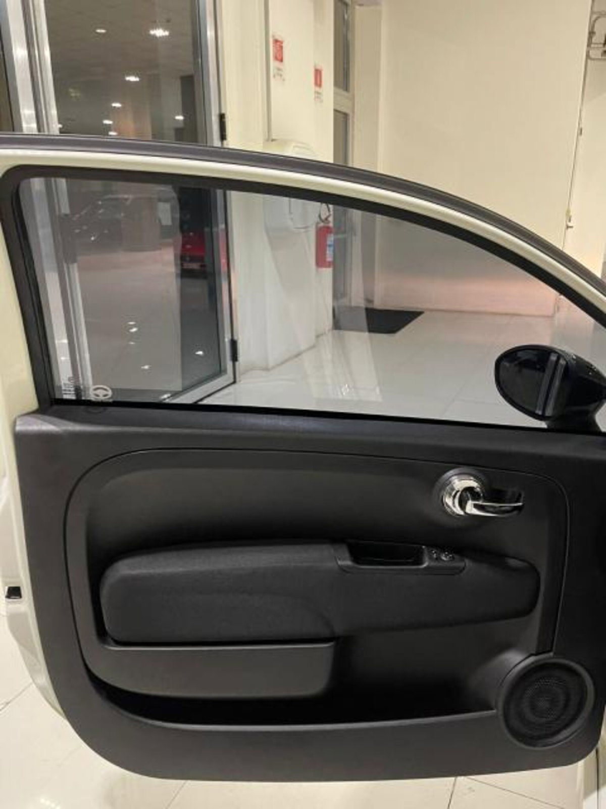 Abarth 500 1.4 Turbo T-Jet Custom (10)