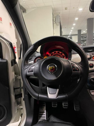Abarth 500 1.4 Turbo T-Jet Custom (14)