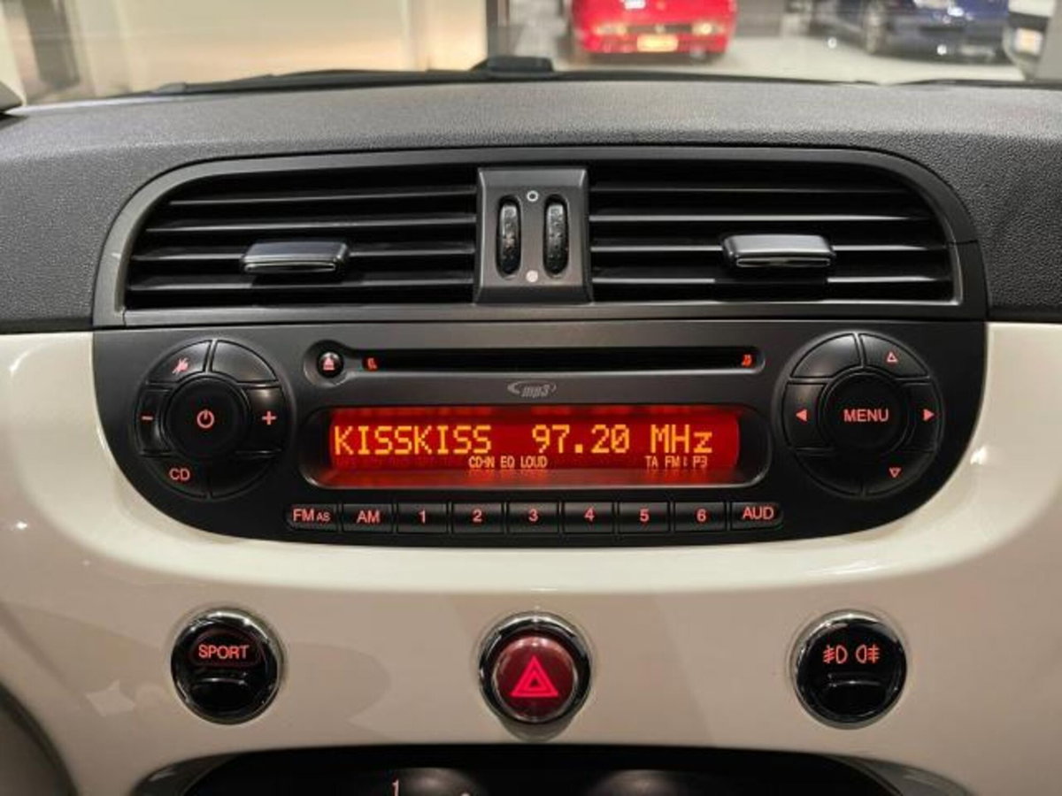 Abarth 500 1.4 Turbo T-Jet Custom (16)