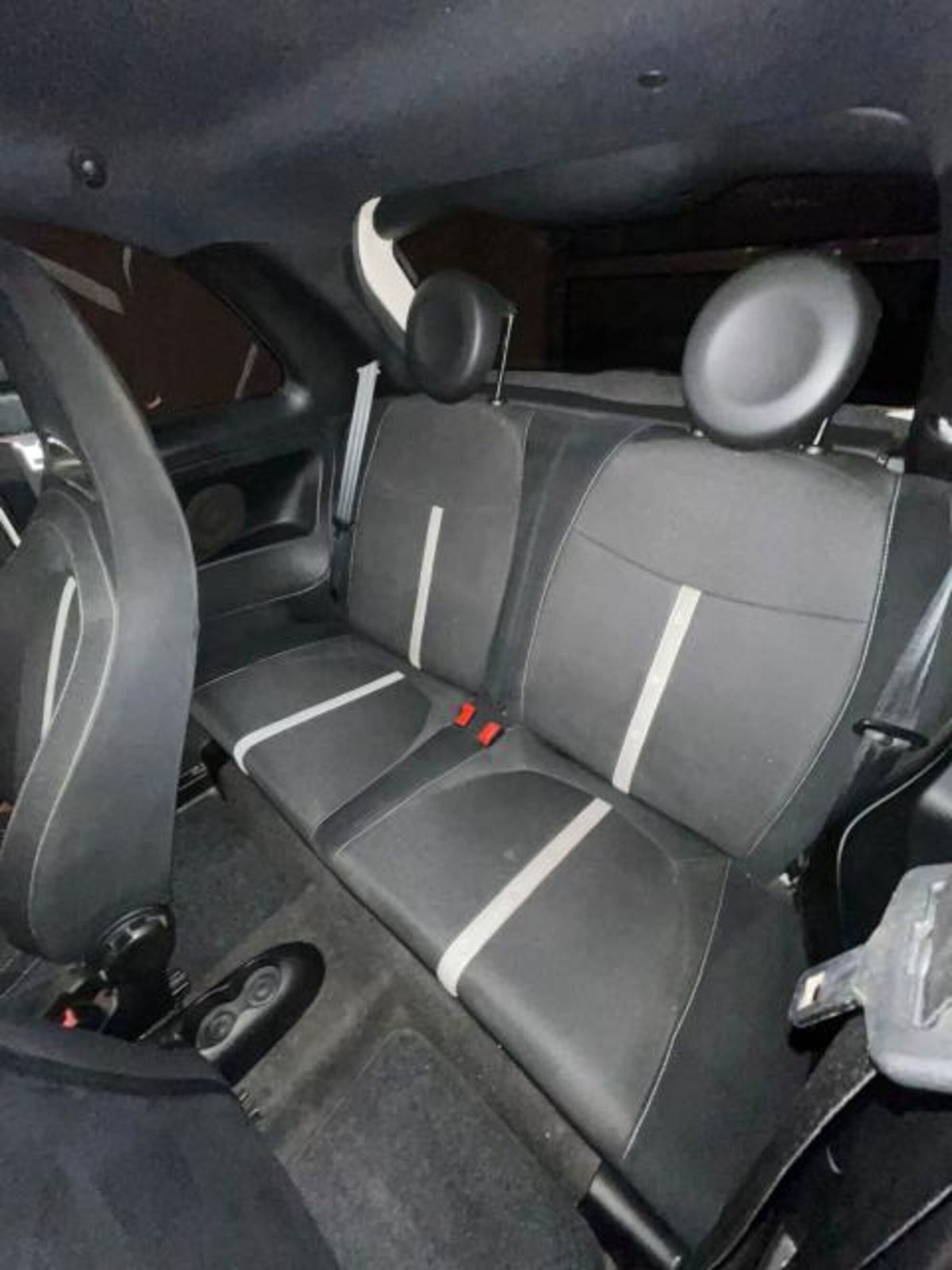 Abarth 500 1.4 Turbo T-Jet Custom (20)