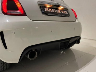 Abarth 500 1.4 Turbo T-Jet Custom (8)