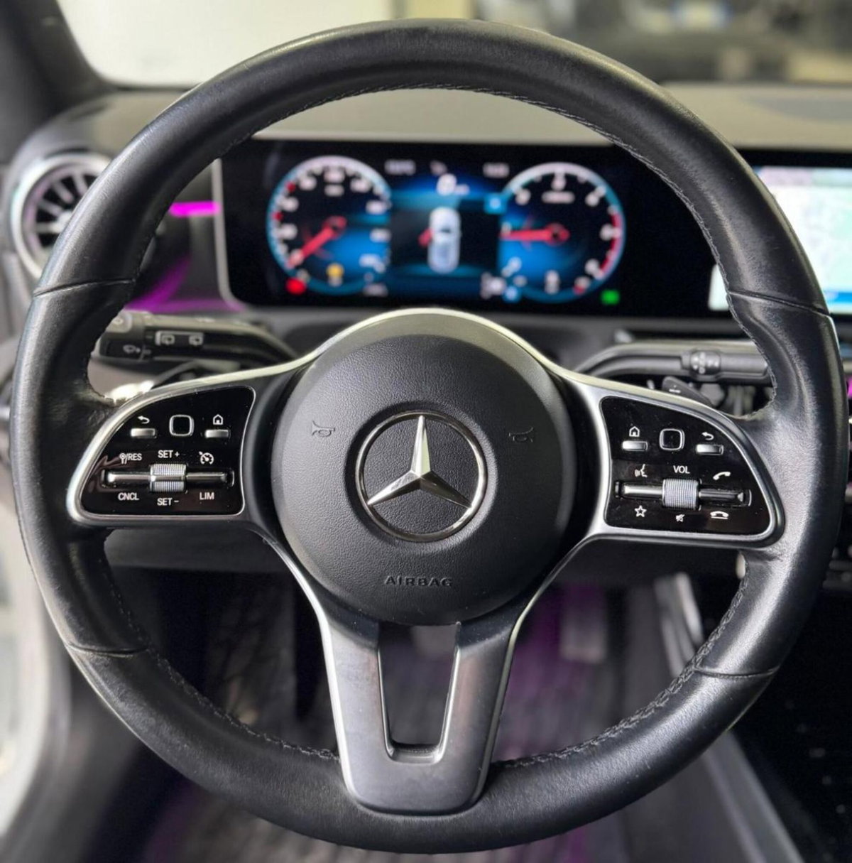 Mercedes-Benz Classe A 180 d Automatic Sport (12)