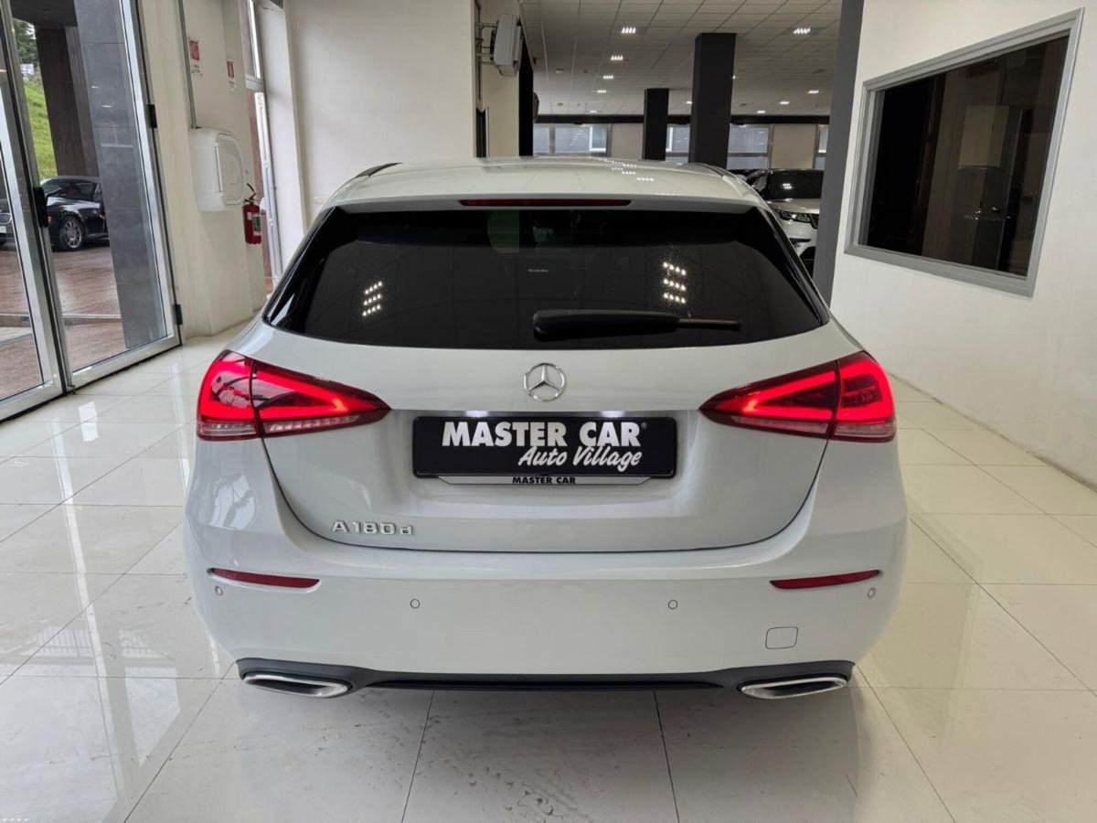 Mercedes-Benz Classe A 180 d Automatic Sport (6)