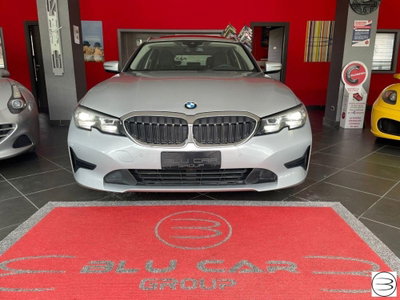 BMW Serie 3 Touring 320d usata