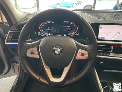 BMW Serie 3 Touring 320d (13)