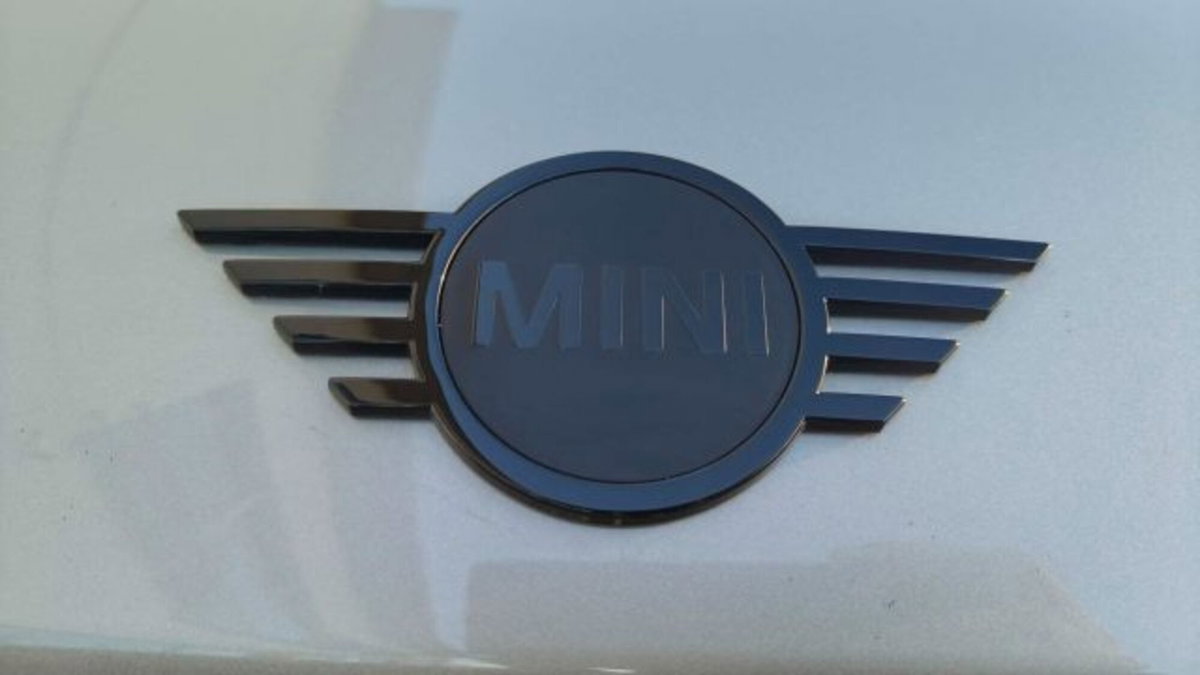 MINI Mini Countryman 2.0 Cooper D Essential Countryman (8)