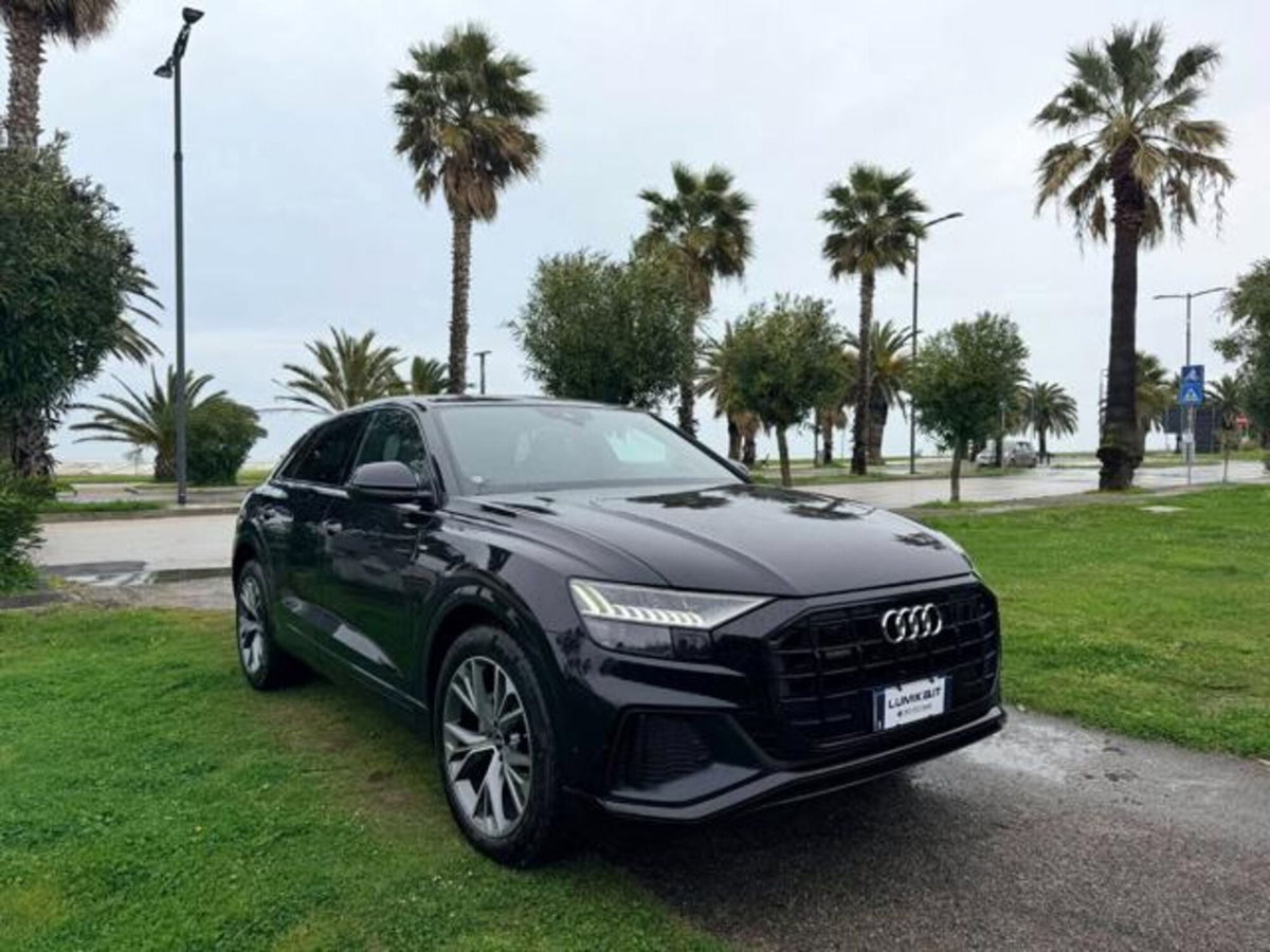 Audi Q8 Q8 50 TDI 286 CV quattro tiptronic Sport