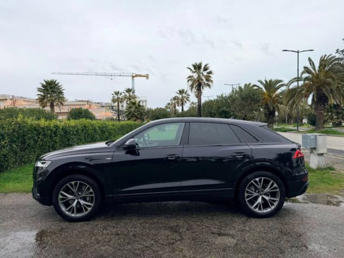 Audi Q8 Q8 50 TDI 286 CV quattro tiptronic Sport (8)