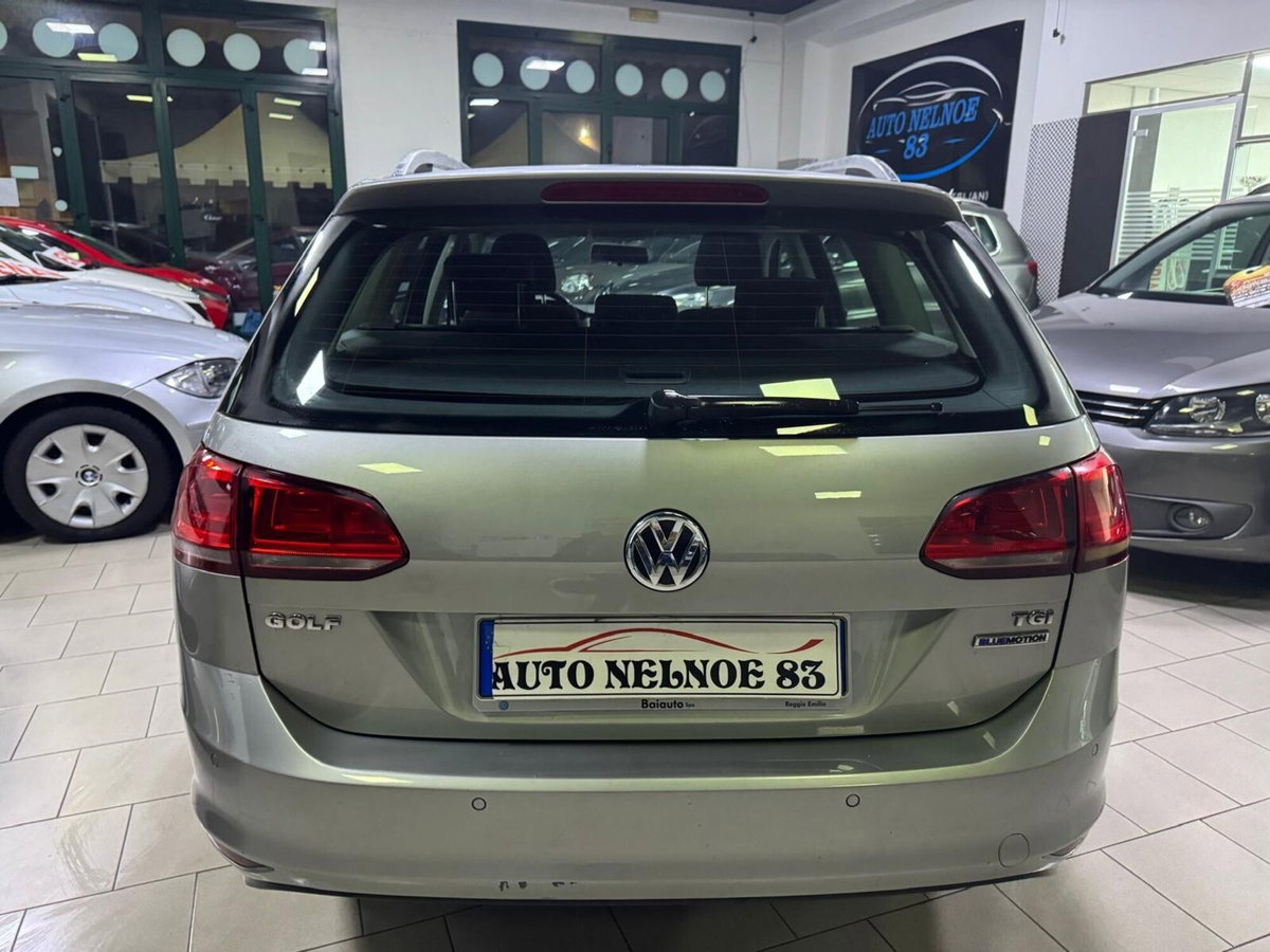 Volkswagen Golf Variant 1.4 TGI Executive BlueMotion (4)