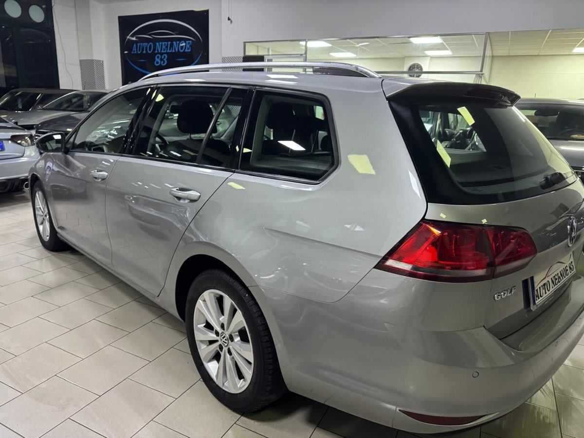 Volkswagen Golf Variant 1.4 TGI Executive BlueMotion (5)