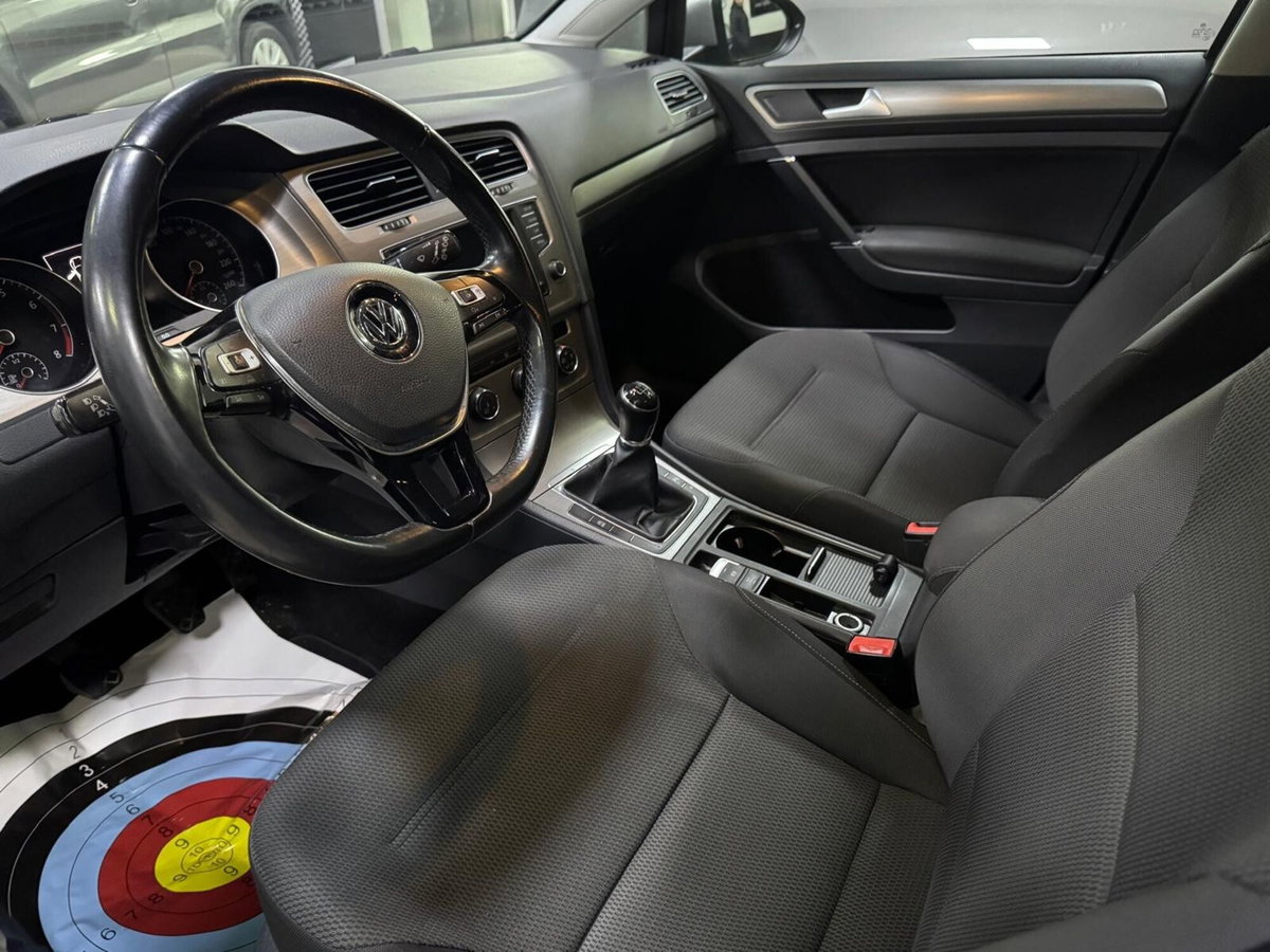 Volkswagen Golf Variant 1.4 TGI Executive BlueMotion (8)