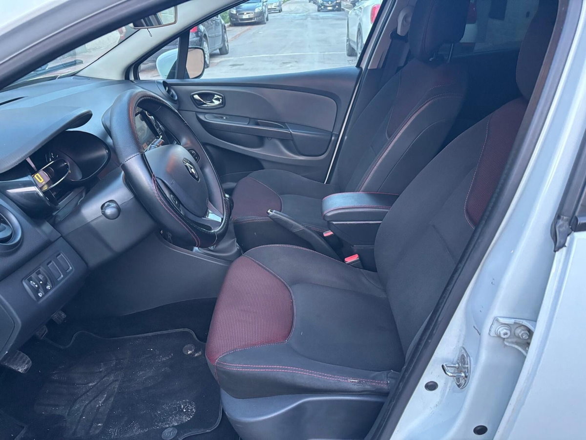 Renault Clio 1.5 dCi 8V 75CV 5 porte Live (14)