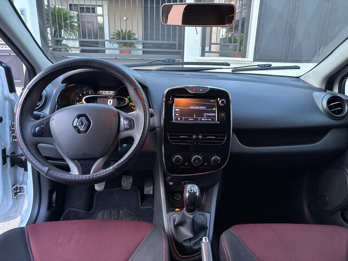 Renault Clio 1.5 dCi 8V 75CV 5 porte Live (17)