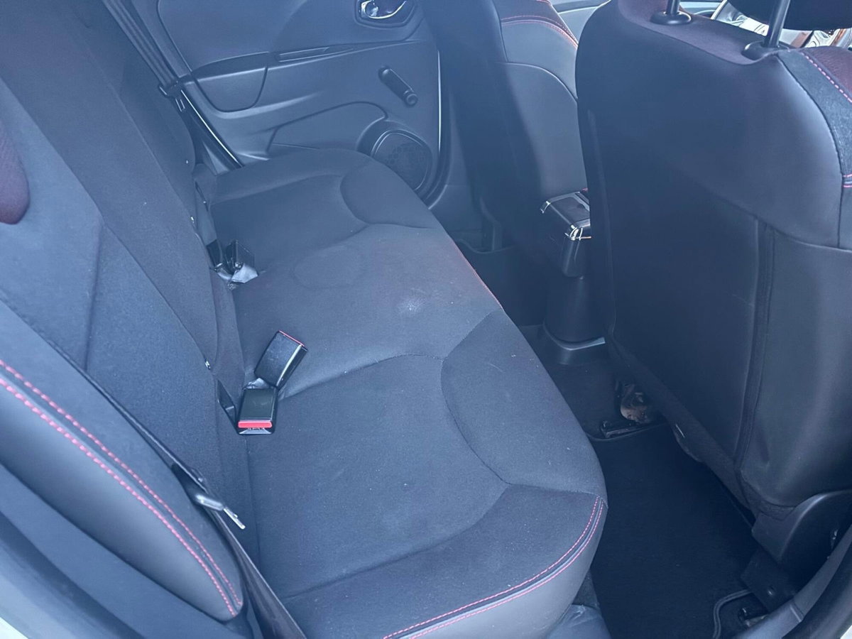 Renault Clio 1.5 dCi 8V 75CV 5 porte Live (18)