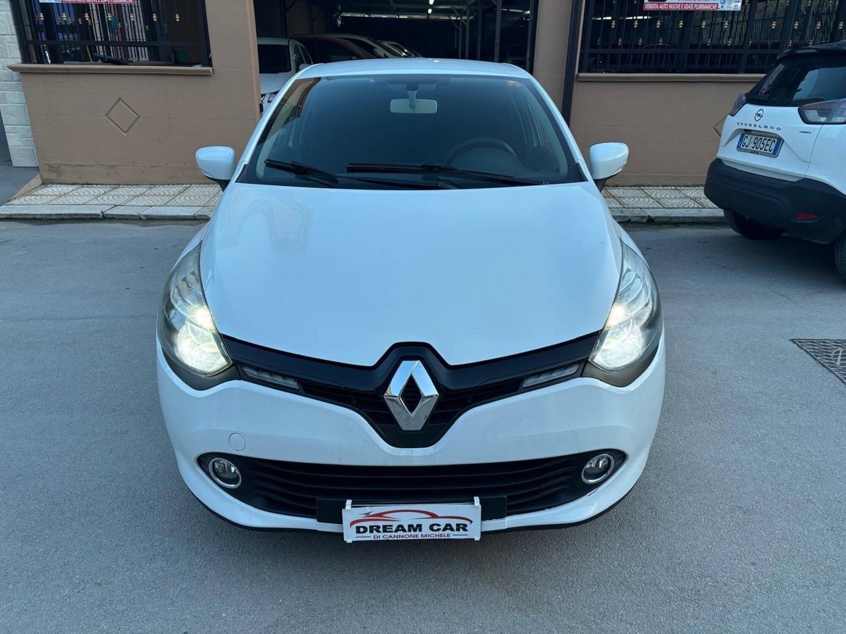 Renault Clio 1.5 dCi 8V 75CV 5 porte Live (2)