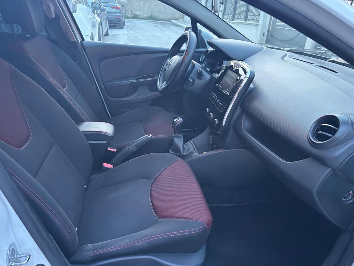 Renault Clio 1.5 dCi 8V 75CV 5 porte Live (20)