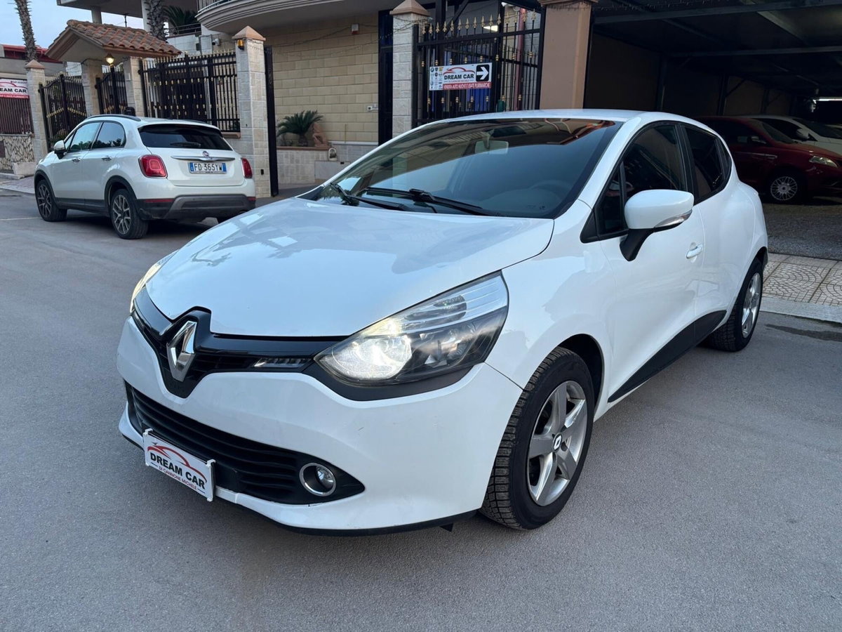 Renault Clio 1.5 dCi 8V 75CV 5 porte Live (3)