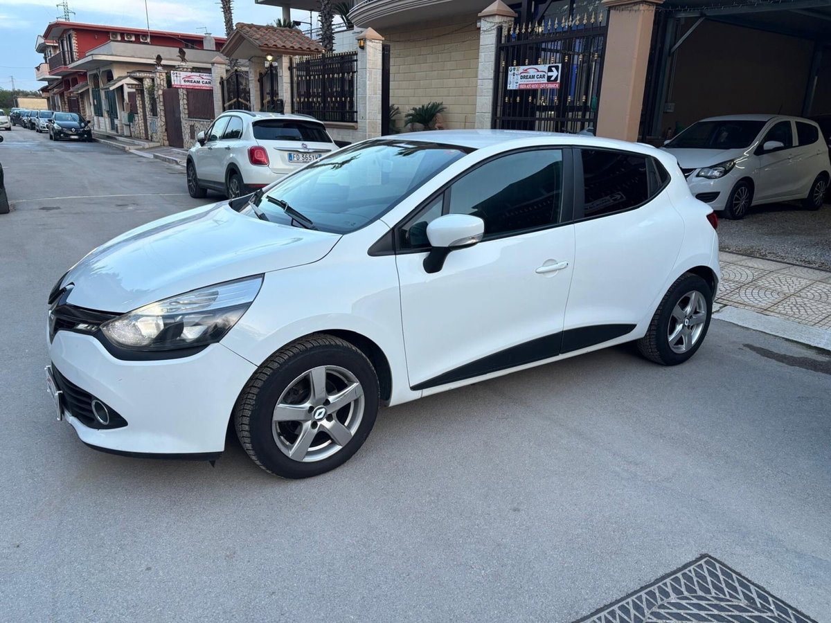 Renault Clio 1.5 dCi 8V 75CV 5 porte Live (5)