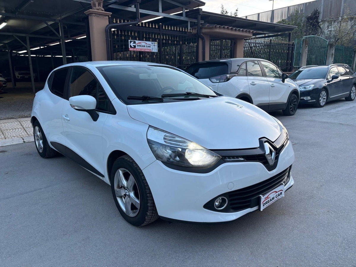 Renault Clio 1.5 dCi 8V 75CV 5 porte Live (6)