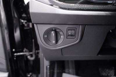 Volkswagen Polo 1.0 tsi Edition 50 95cv dsg (12)