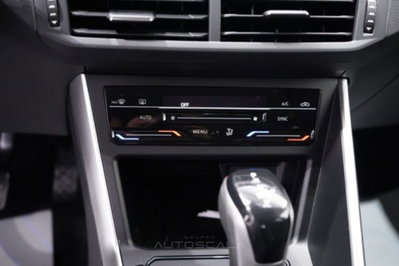 Volkswagen Polo 1.0 tsi Edition 50 95cv dsg (16)